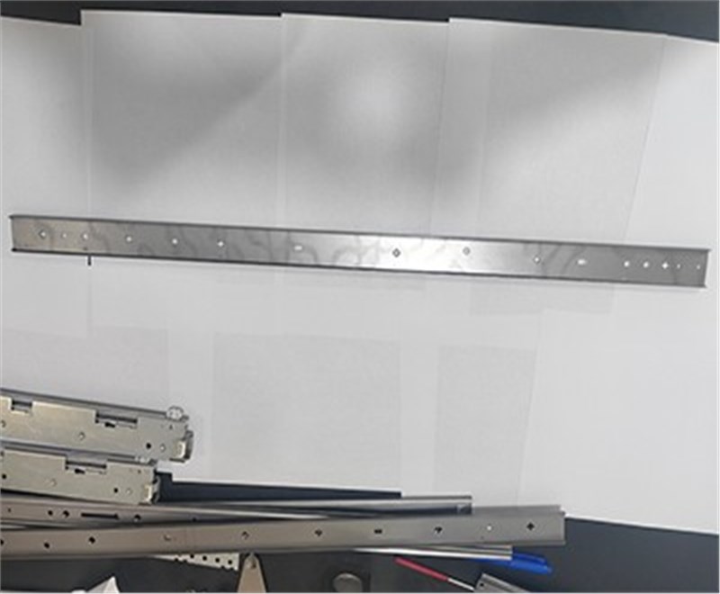 家電滑軌沖壓件