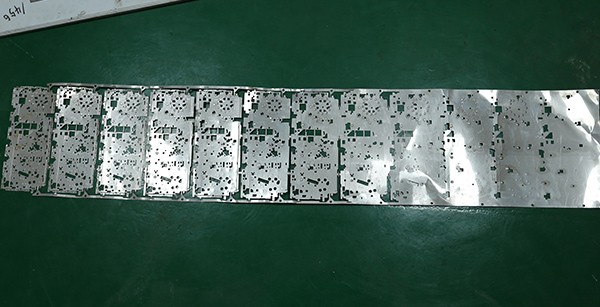 沖壓模具主要分類方式